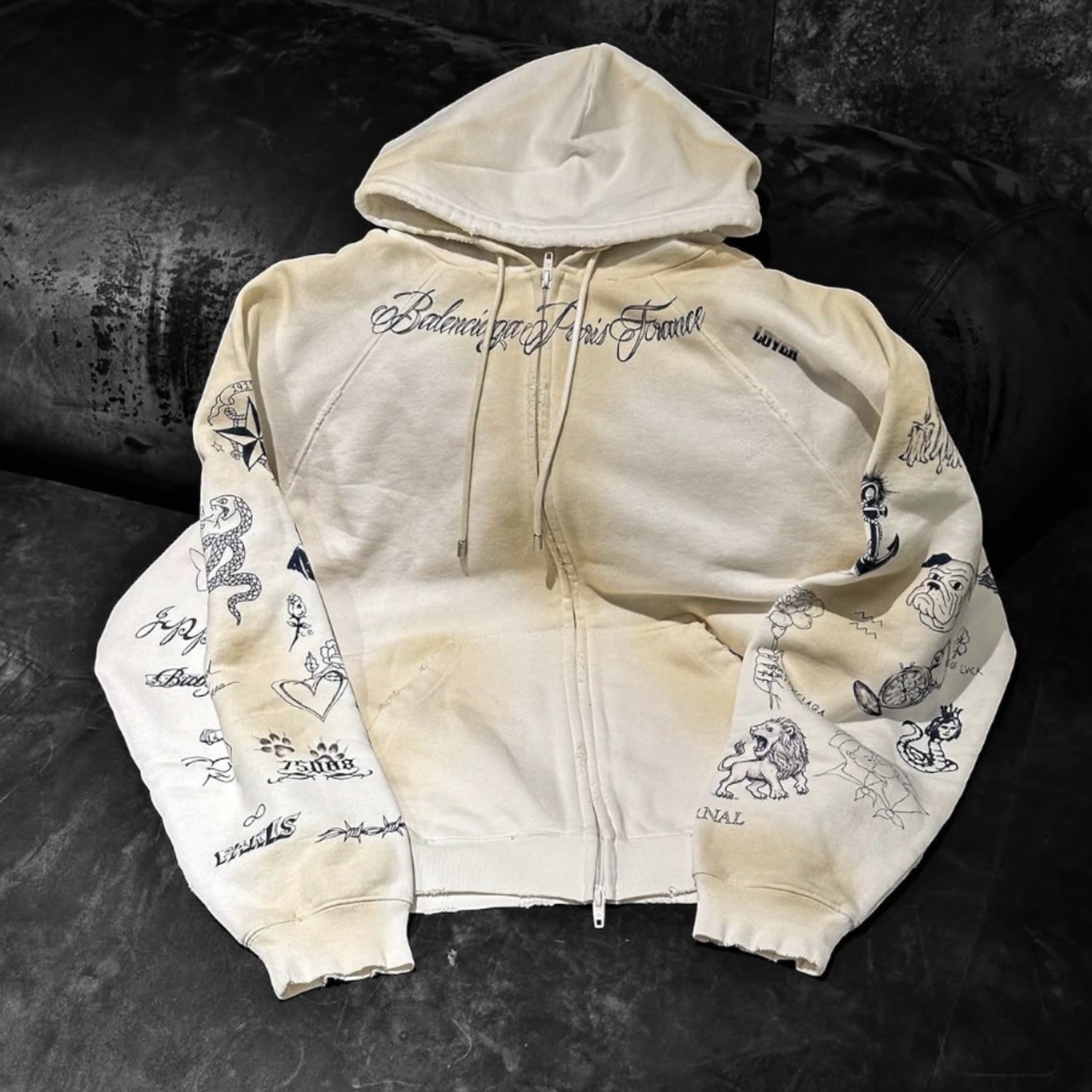 【BALENCIAGA】Large Fit Hoodie - 4