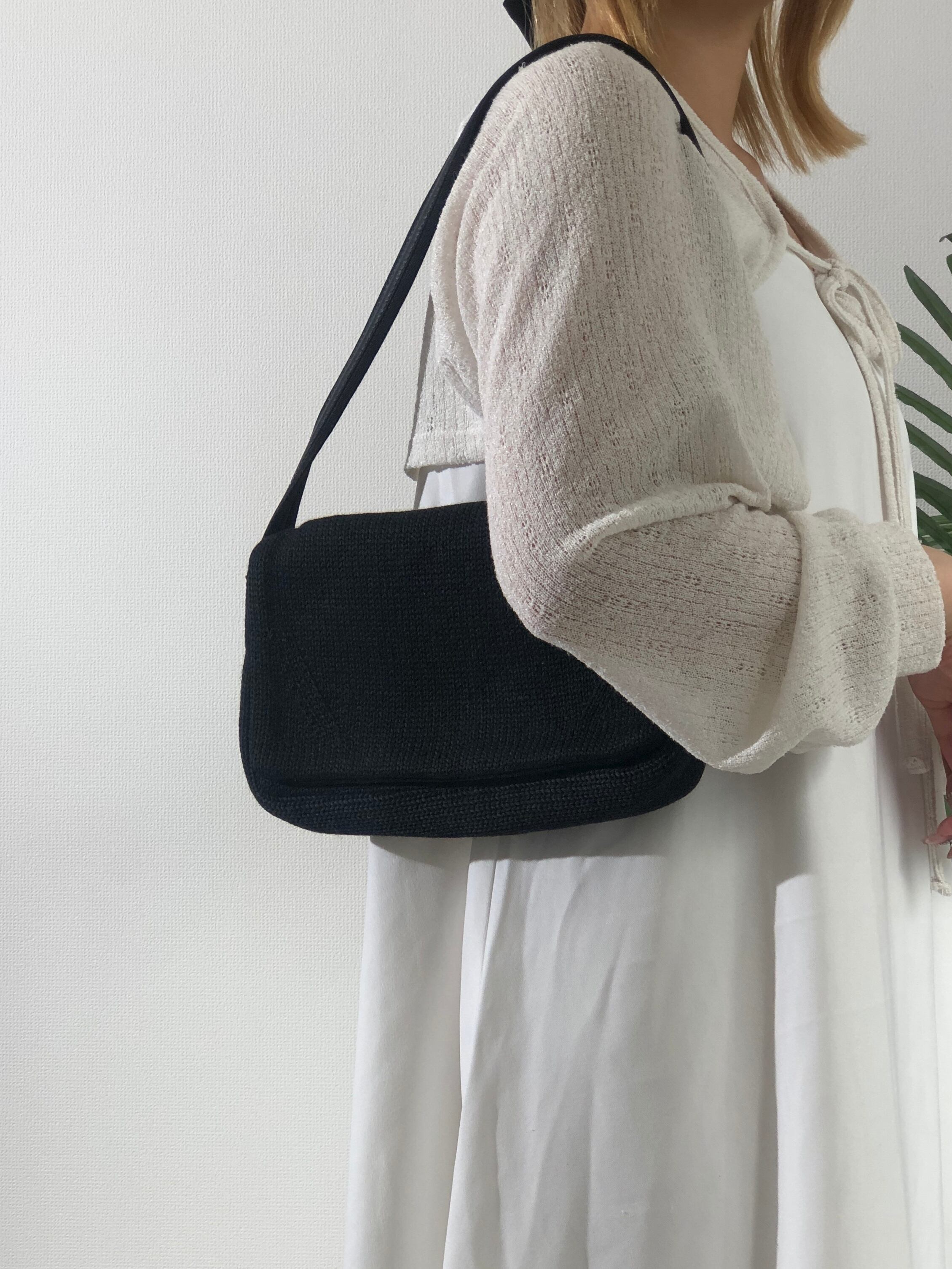 PRADA プラダ トライアングルロゴ ニット ショルダーバッグ ブラック