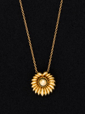 Flower Pendant Necklace