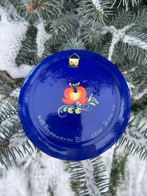 ペトリキウカ塗りのプレート（ティモシェンコ作）13cm