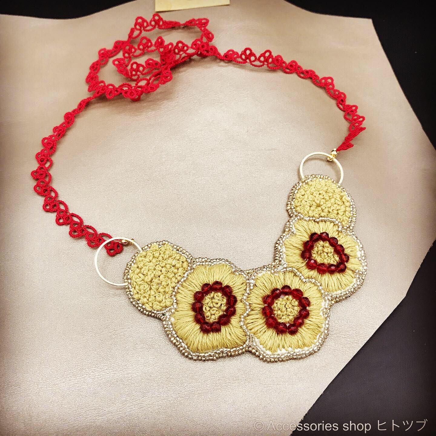 0182:linen×cotton お花のロングネックレス