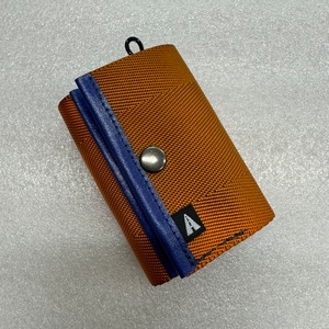 A WALLET（3つ折り/tri-fold type）・orange染め（Inner/Blue×Navy）/コンパクトな3つ折り財布
