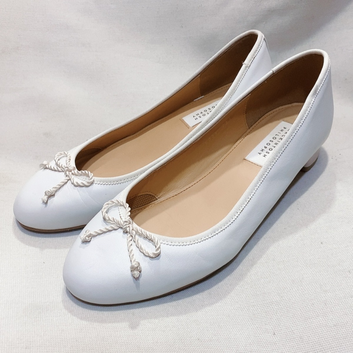 マッキントッシュ フラットシューズ 白 レザー リボン MACKINTOSH 
