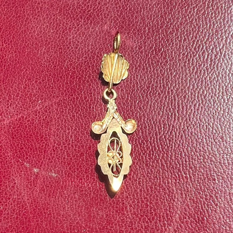 フランス フィリグリー ペンダント トップ チャーム K18 〜繊細