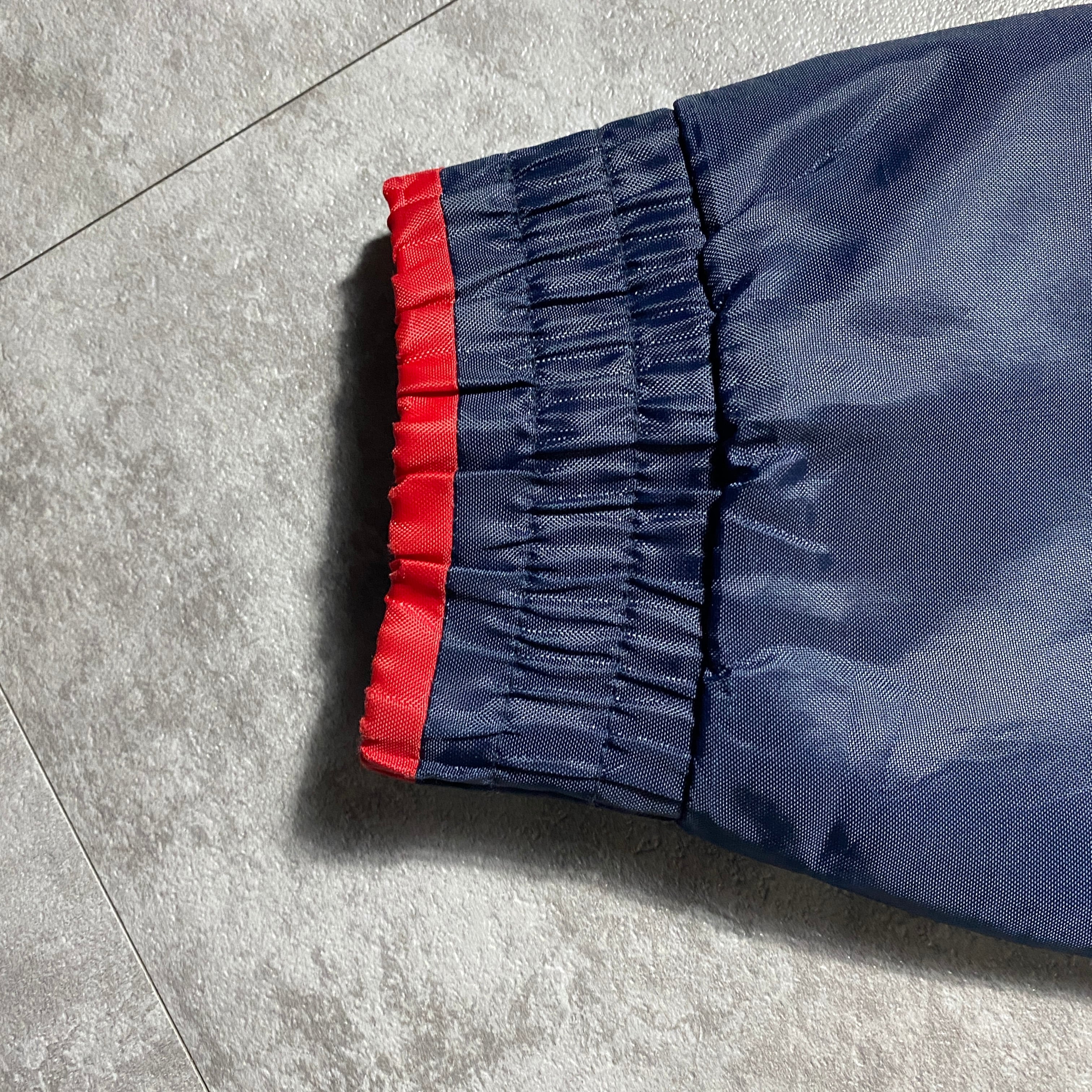 MLB RED SOX ボストンレッドソックス 刺繍ロゴ 中綿 ナイロン