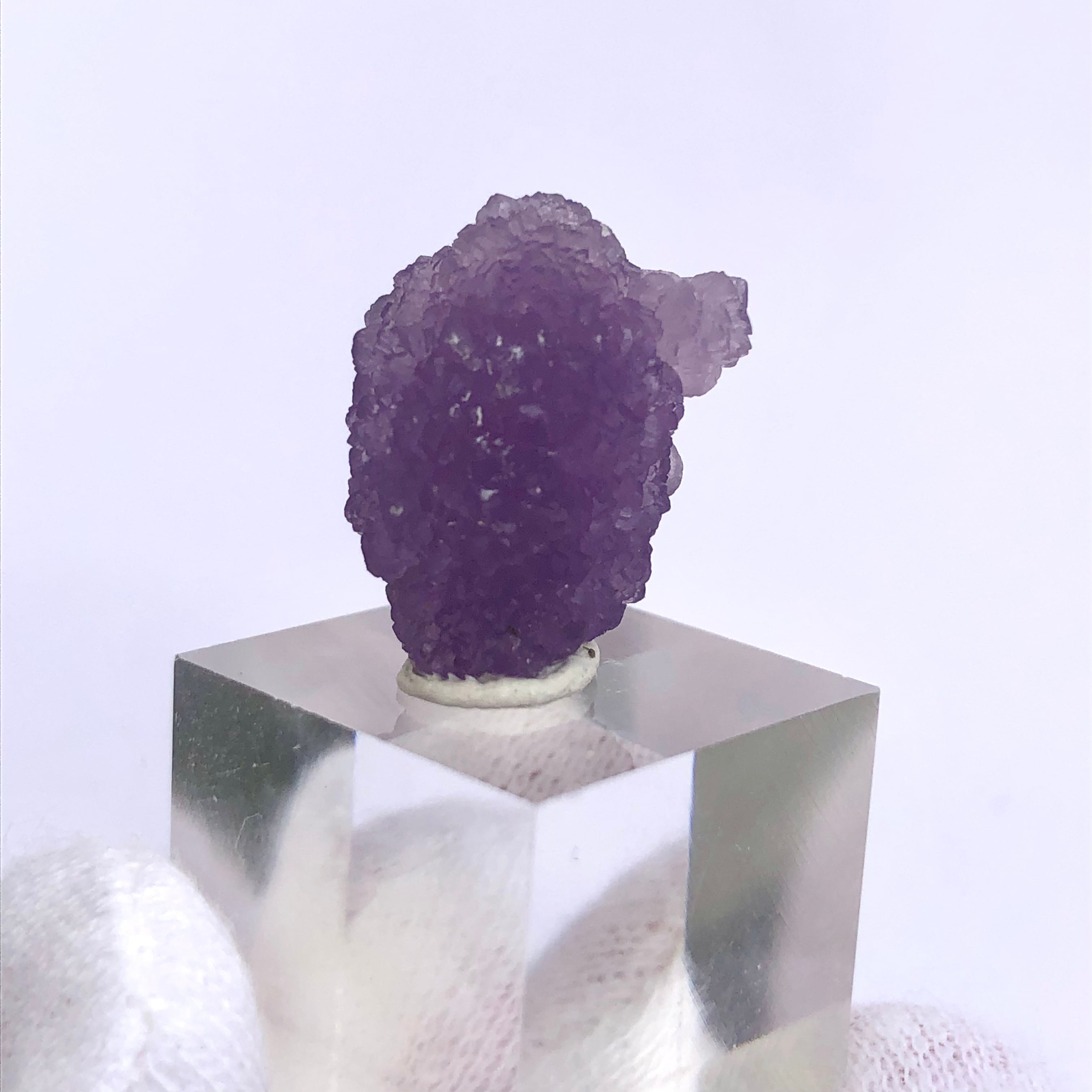 ✨希少一点物✨大型グレープアゲート原石｜玄関浄化・空間磁場・ラベンダー波動置物 一点物〕グレープアゲート 原石 天然石 スラウェシ島産〔37g〕 の通販