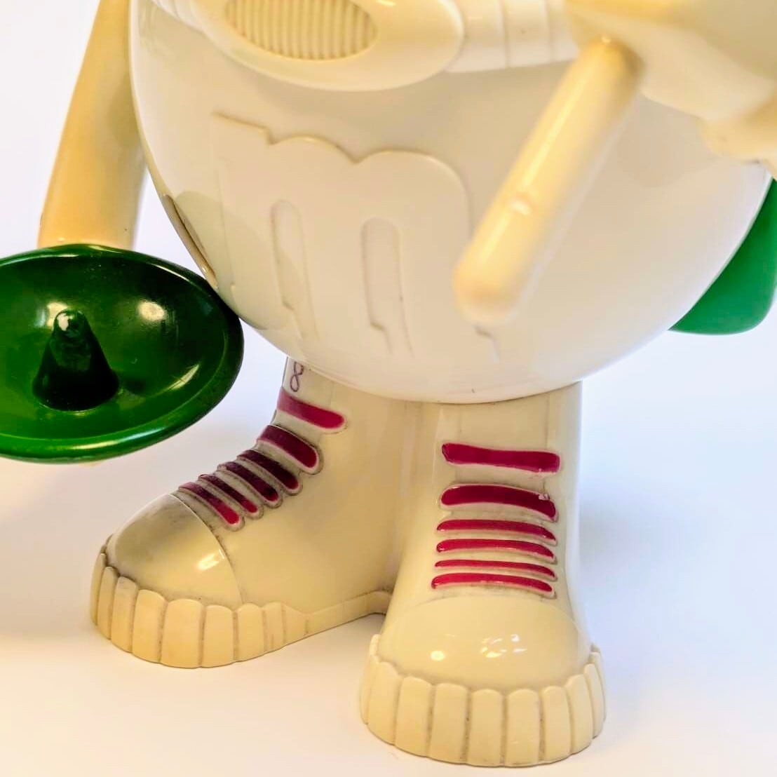 ☆ VINTAGE JUNK ☆【 m&m's ( エムアンドエムズ ) 】astronaut / 宇宙
