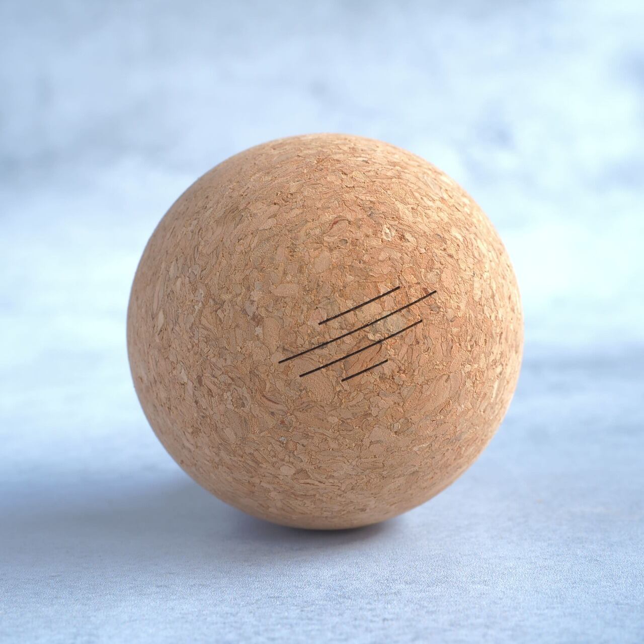 Rawlogy / Mini 1.9” Travel Cork Massage Ball | ssaw 紀伊半島にある