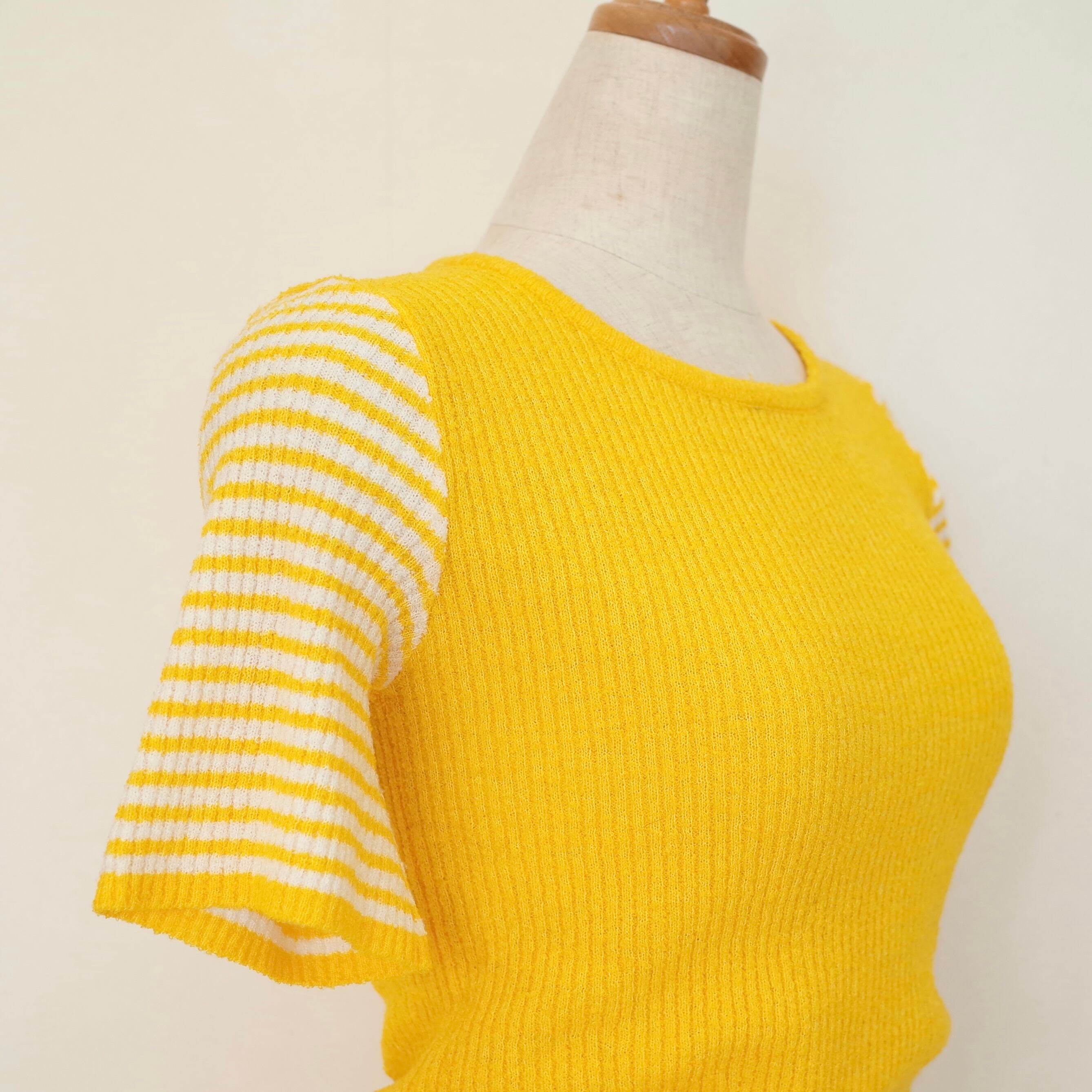 Short sleeve summer sweater "yellow"