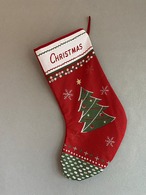 刺繍タペストリー 【くつした】コブラン織り