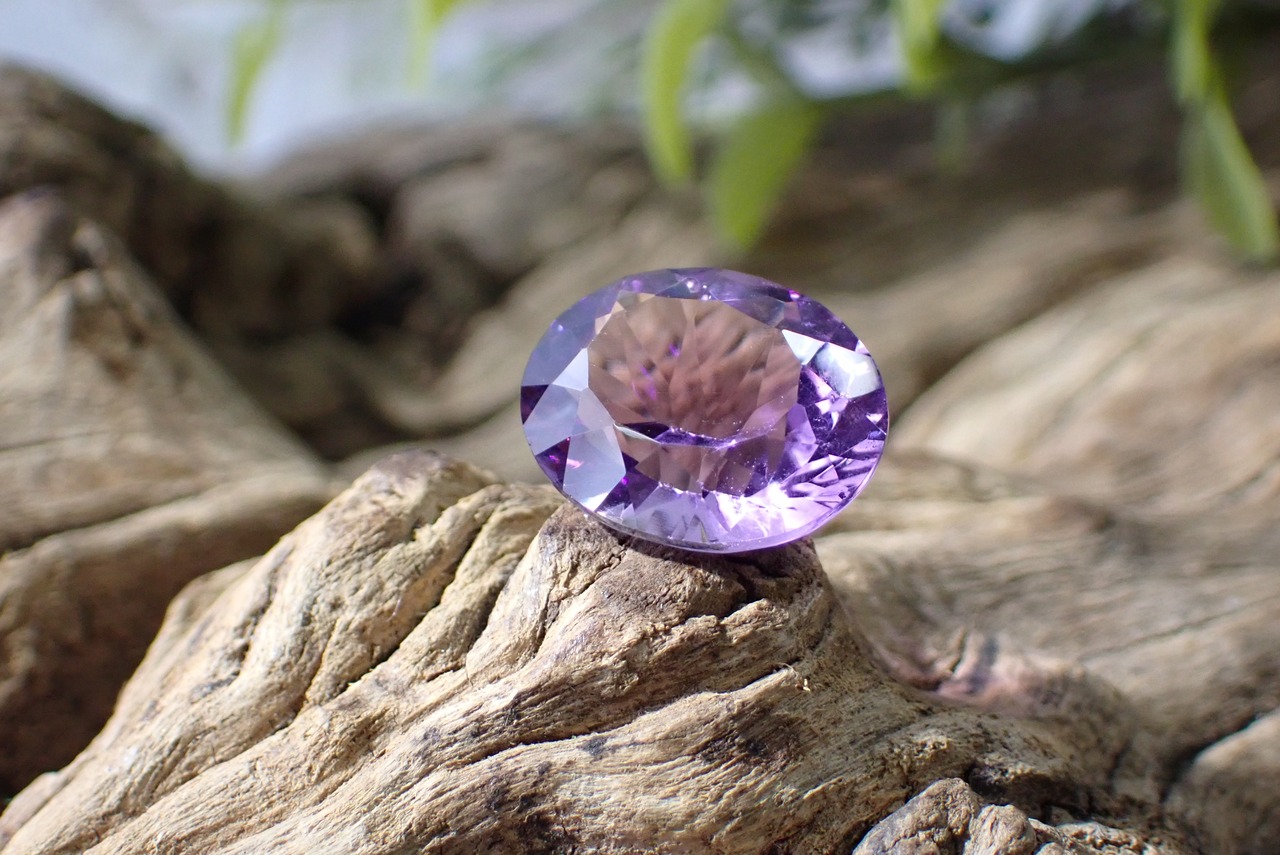 アメジスト(コンケーブカット)　4.85ct　[C11-687]