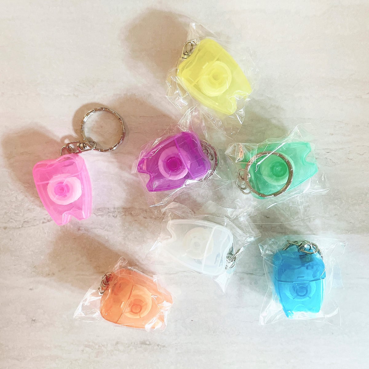 キーホルダー型デンタルフロス | ハブラシマーケット