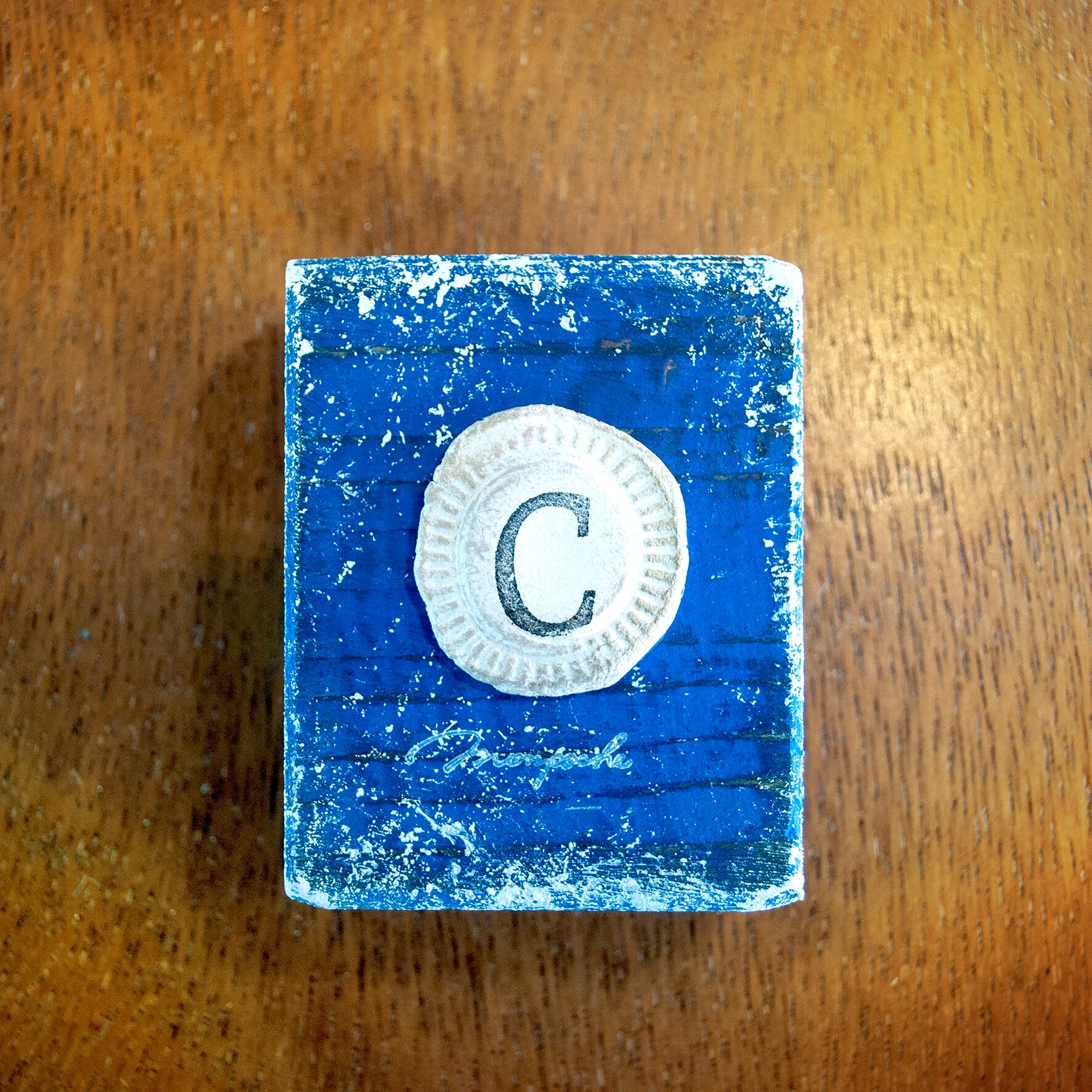 C Initial Monpoche c-initial-monpoche