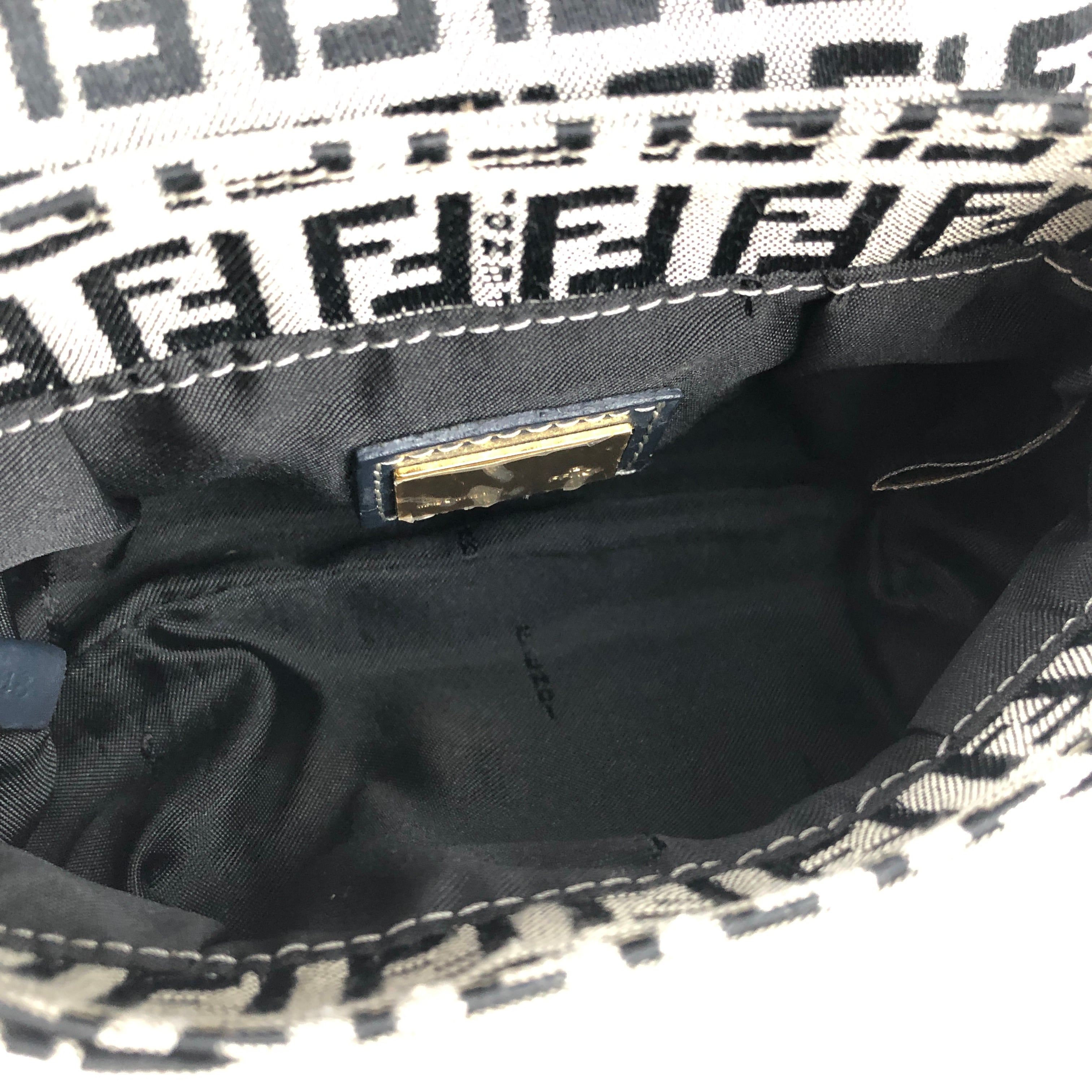 FENDI フェンディ ズッキーノ ジャガード×レザー ミニバッグ