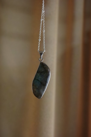 vija Fragment of earth necklace