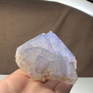 1.スカイブルー系フローライト原石クラスター