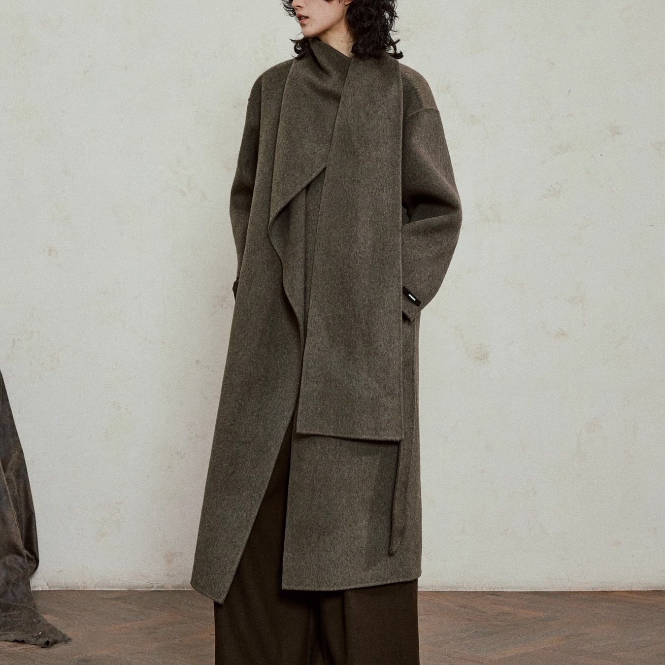 マフラー付ドレープロングコート 2color MOJ0228