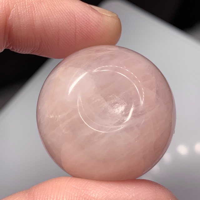 20.とっても可愛い♪ローズクォーツりんごさん♪