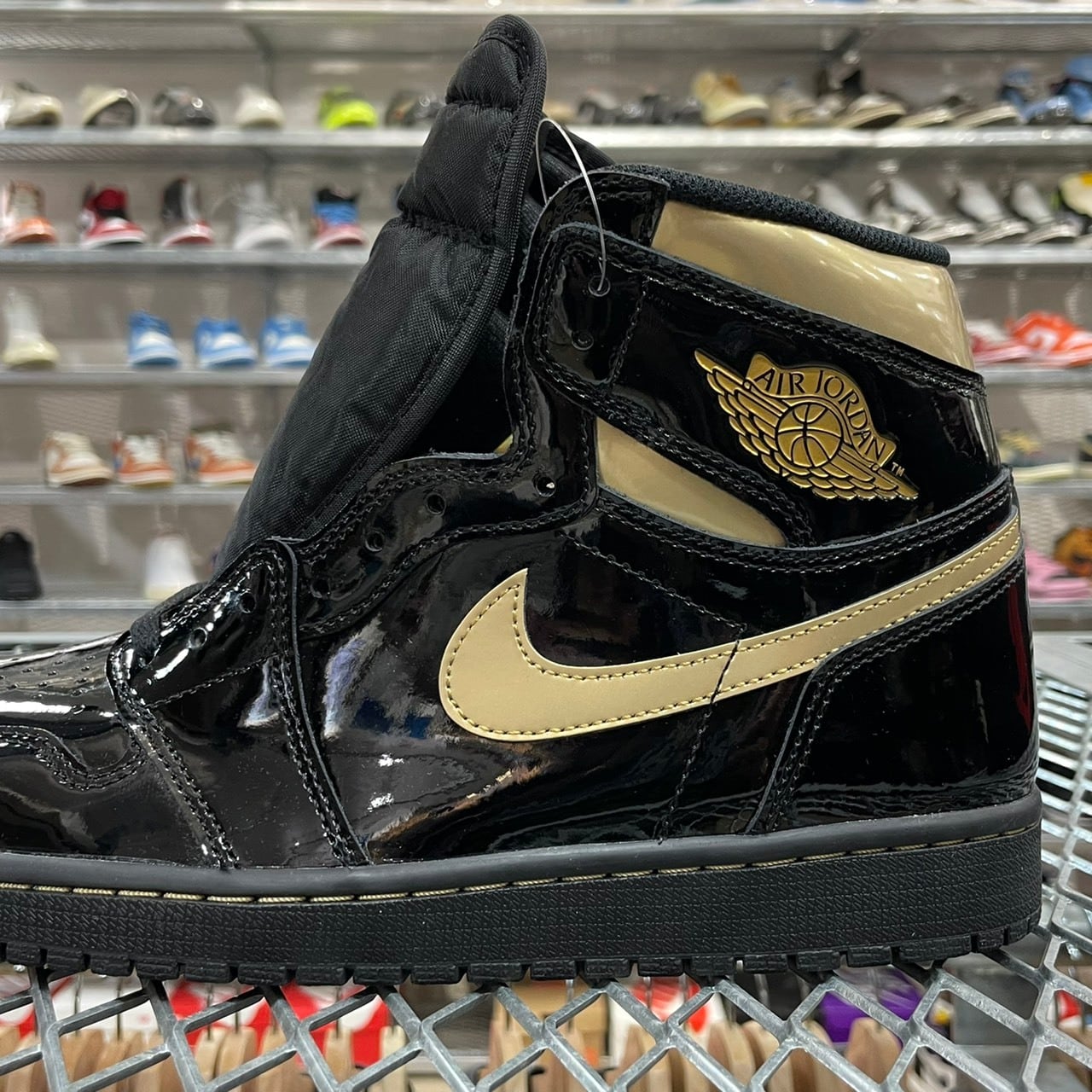 新品未使用 NIKE AIR JORDAN 1 RETRO HIGH OG NRG SAIL/BLACK-VARSITY 