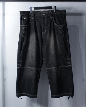 【Caka BLACK】"MECCA" Three-Quarter Length Faded Wide Denim Pants