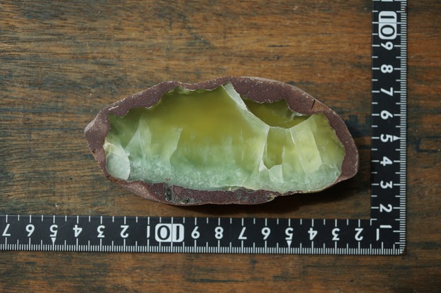 オーストラリア産プレナイト Prehnite 2382