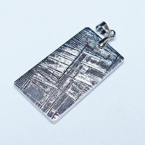 ギベオン ペンダント 隕石 メテオライト 一点物 112-13473