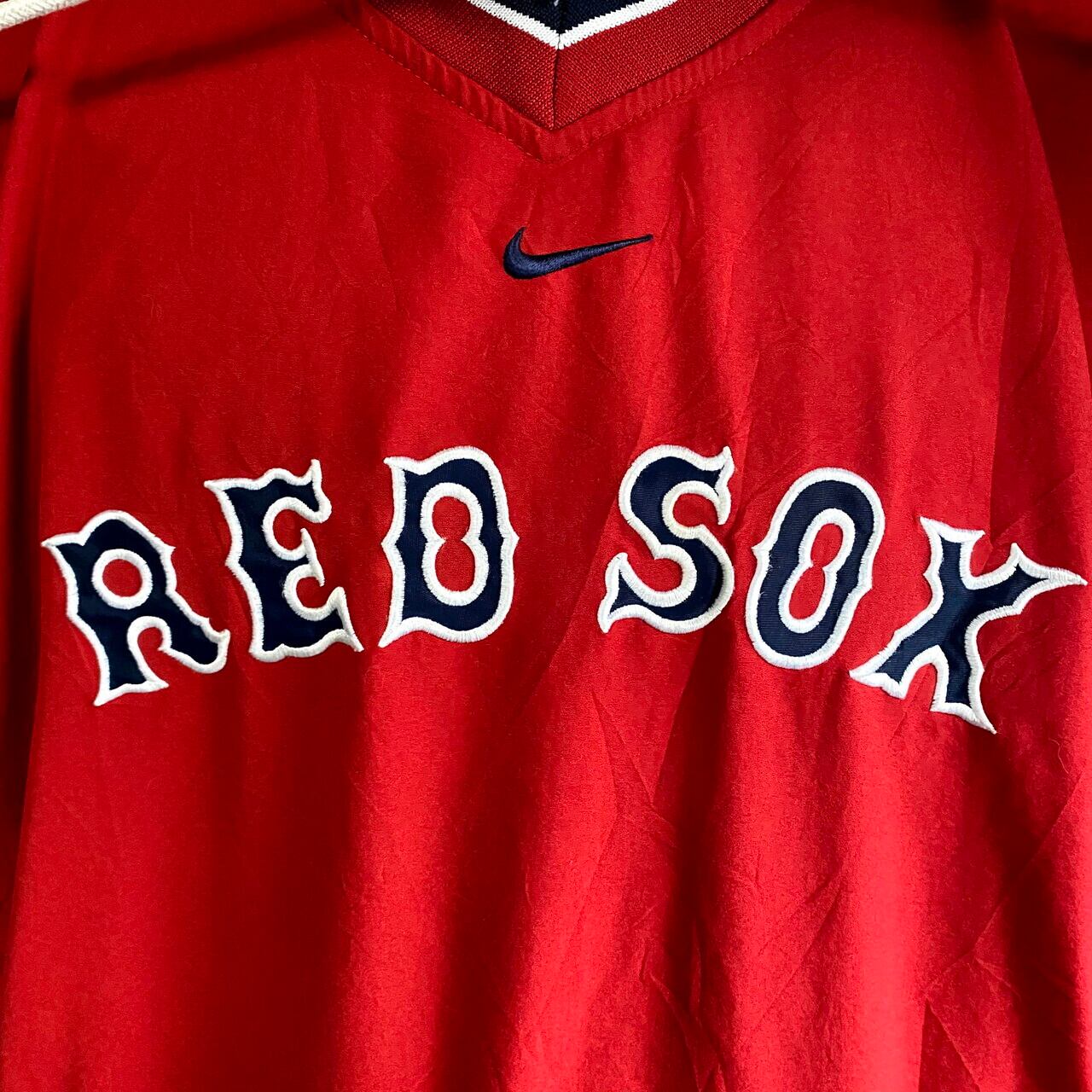 NIKE TEAM ナイキ MLB レッドソックス Vネック ウォームアッププルオーバー メンズM 古着 センターロゴ ナイロンジャケット RED  SOX レッド 赤色【ナイロンジャケット】 | cave 古着屋【公式】古着通販サイト