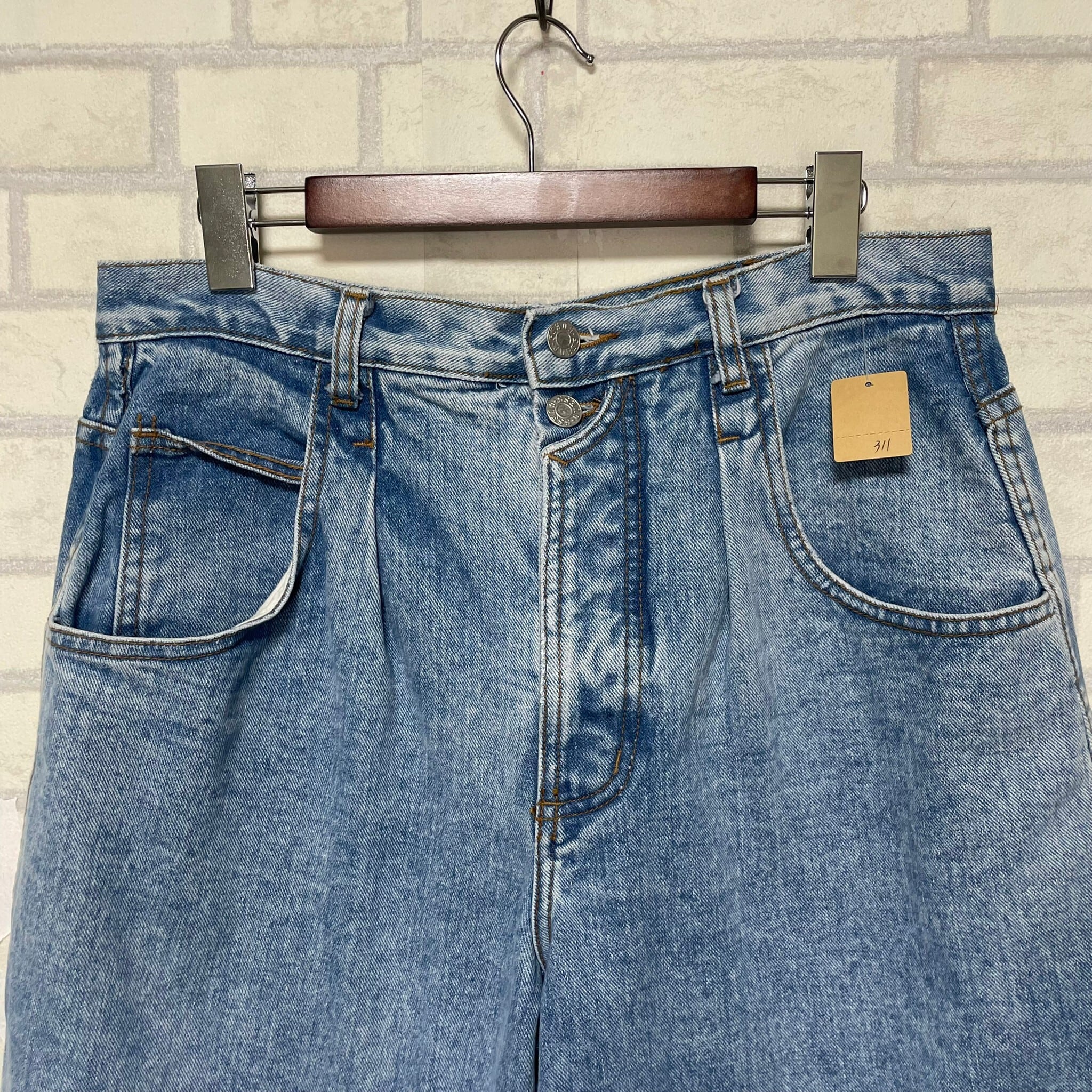 Made in USA】【W34×L32】GUESS デニムパンツ 革パッチ | 古着屋OLDGREEN