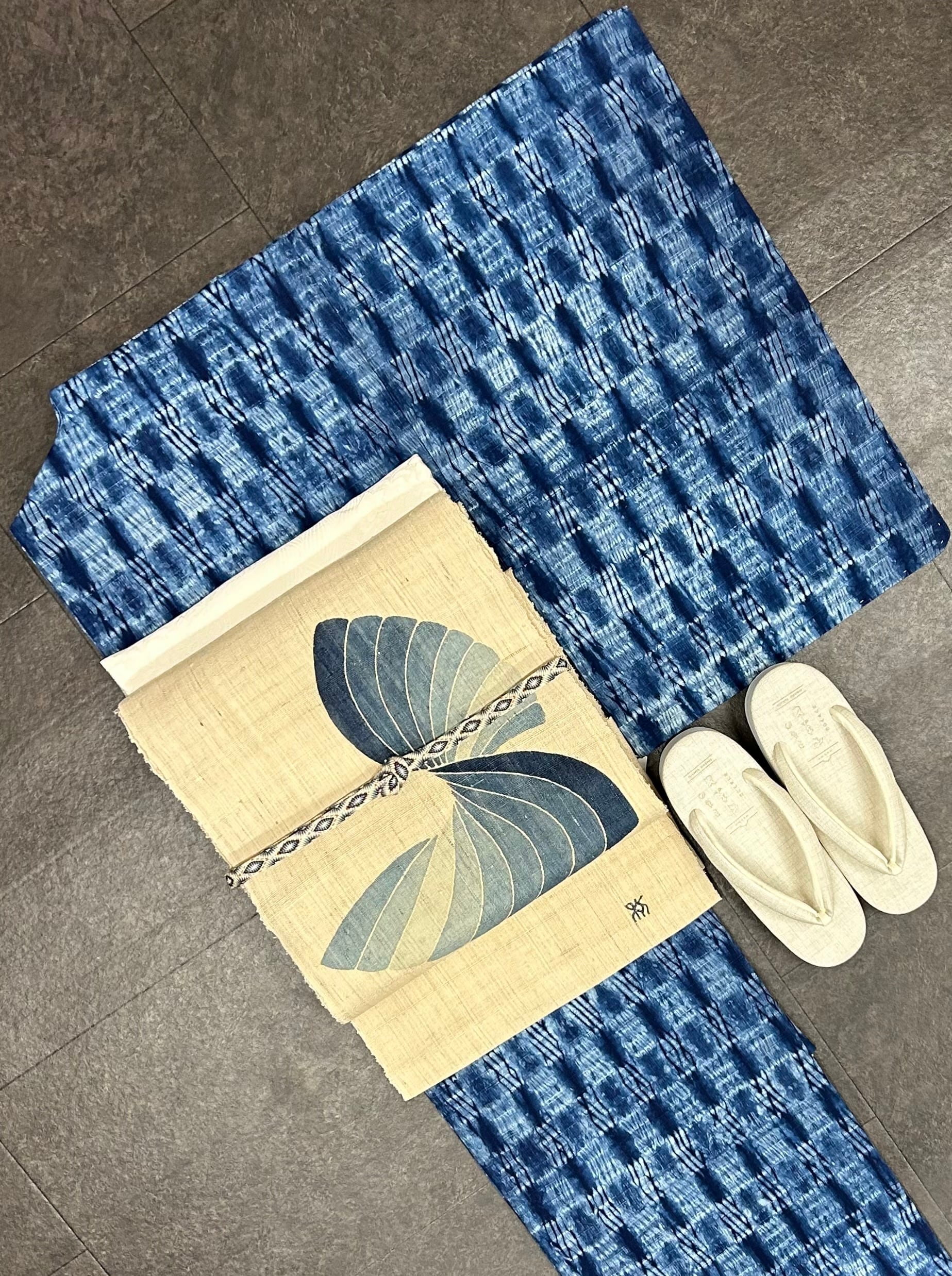 片貝木綿片貝絞り木綿着物絞り板絞り藍染め
