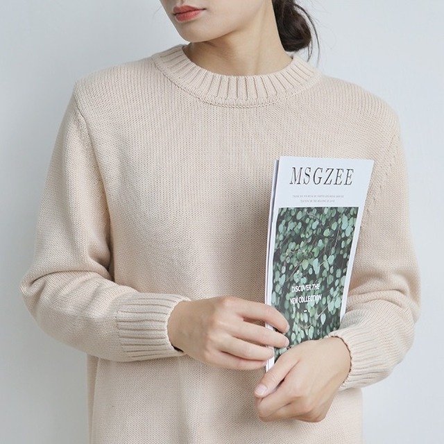 トップス セーター 袖あり 長袖 クルーネック スリット サイドスリット ニット かわいい 大人可愛い シンプル カジュアル 大人 おしゃれ お洒落 レトロ 大人女子 こなれ感 ラフ マニッシュ 個性的 主役級 抜け感 無地 秋 冬 10代 20代 30代 40代 レディース 女性用 ママ オフィス ビジネス OL 通勤 学生 通学 デート お出かけ 公園デビュー 女子会 休日 旅行 着回し 普段使い 重ね着 韓国 韓国系 オルチャン コーデ スタイル モテ 体系カバー 定番 S M L カラバリ