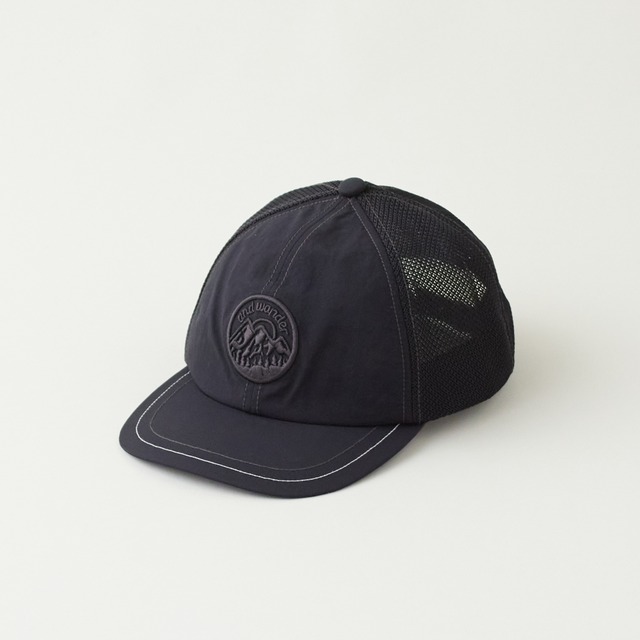 and wander(アンド・ワンダー) back mesh cap -  black メンズ・ウィメンズアウトドアハット