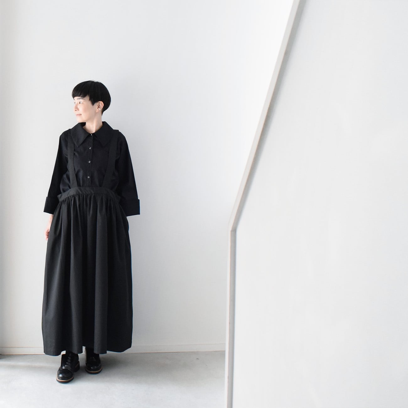 コットン100％ 大襟シャツブラウス：黒［TO19LSBK］ | skep-online shop