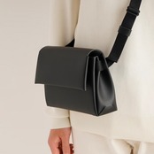 i ro se  SEAMLESS MINI SHOULDER