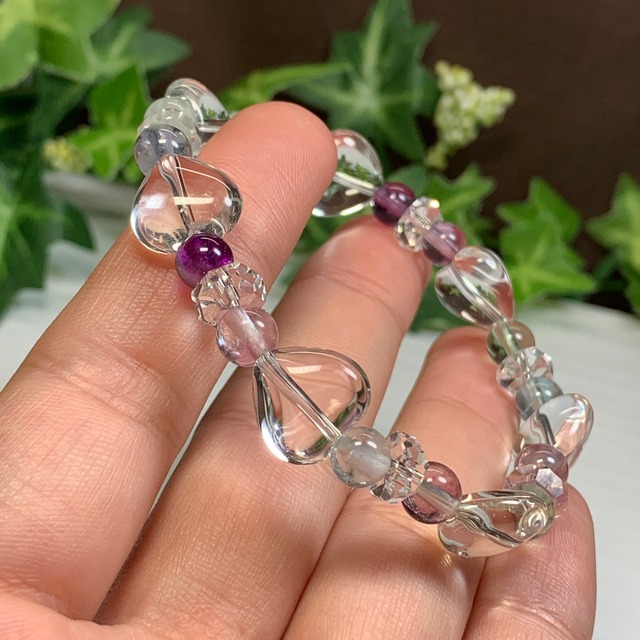 6.ハート水晶×フローライト・デザインブレスレット