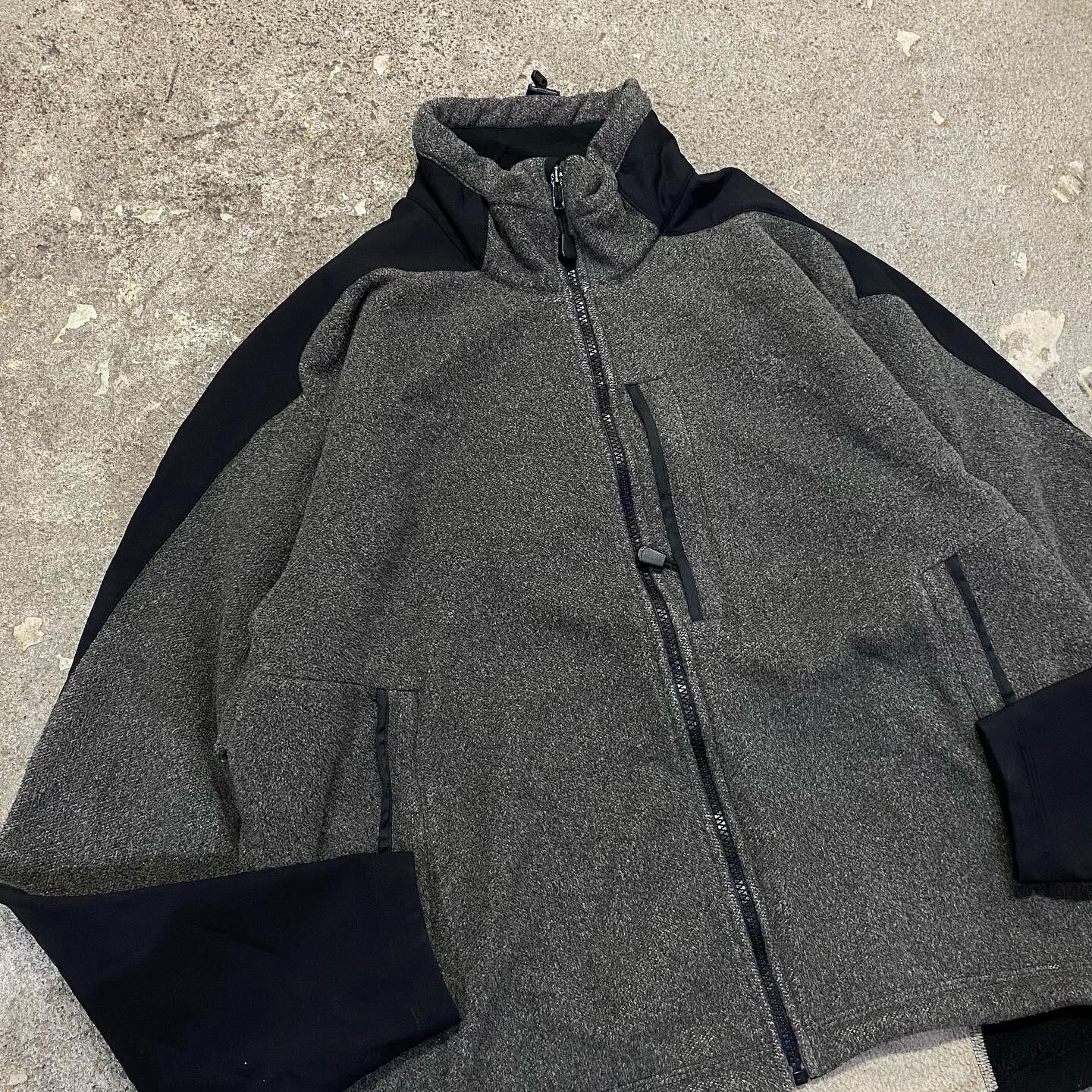 00s ARC'TERYX Pullover Fleece Hoodie