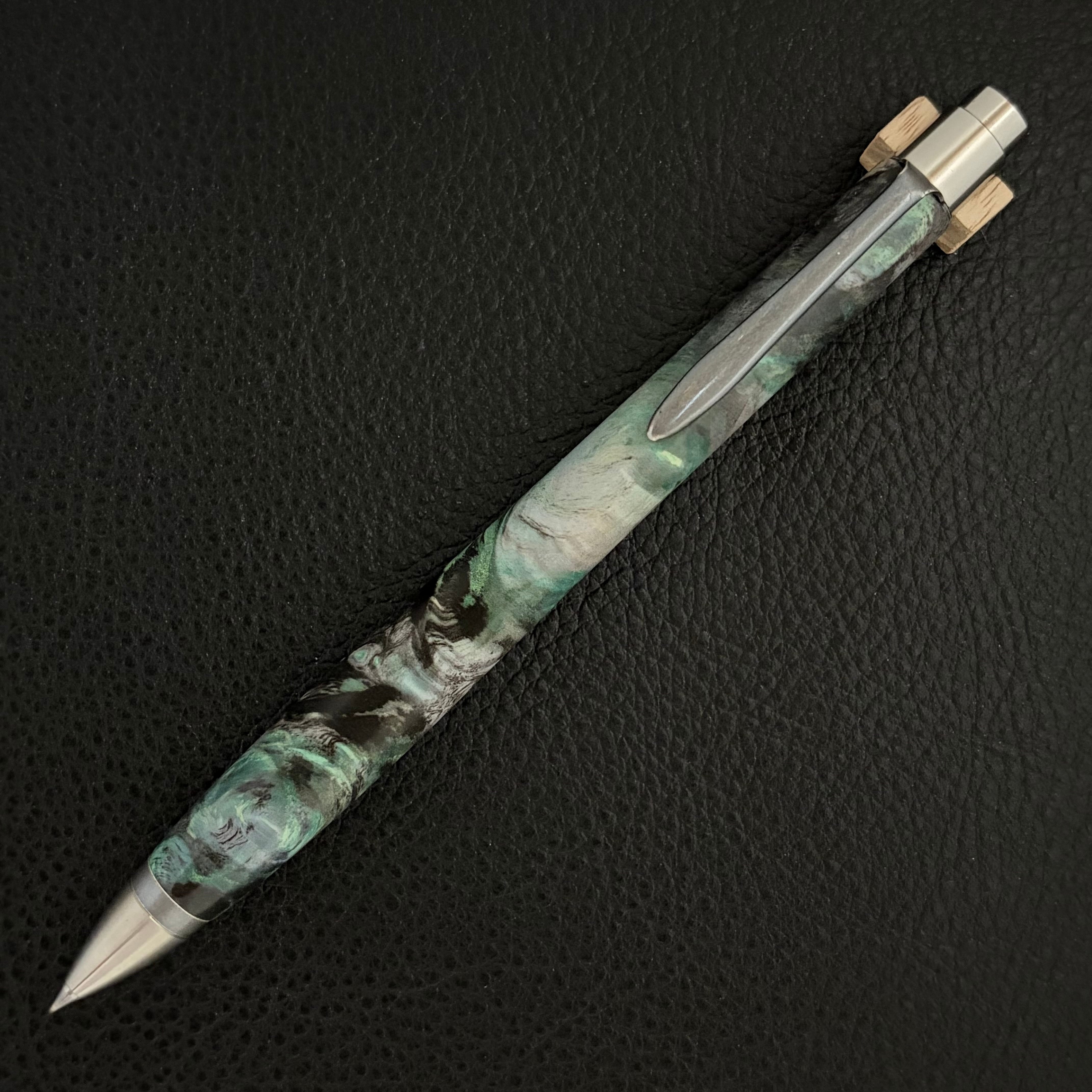 匠衆・朱椿粋