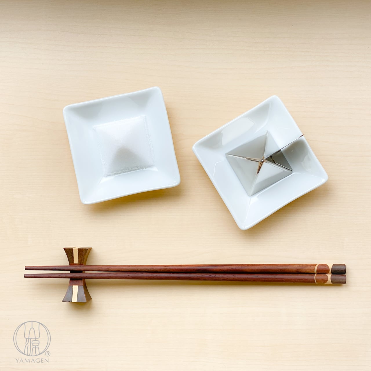 盛り塩セット】四角形 塩盛 固め器 入り（白磁四角皿 1枚）美濃焼 山源