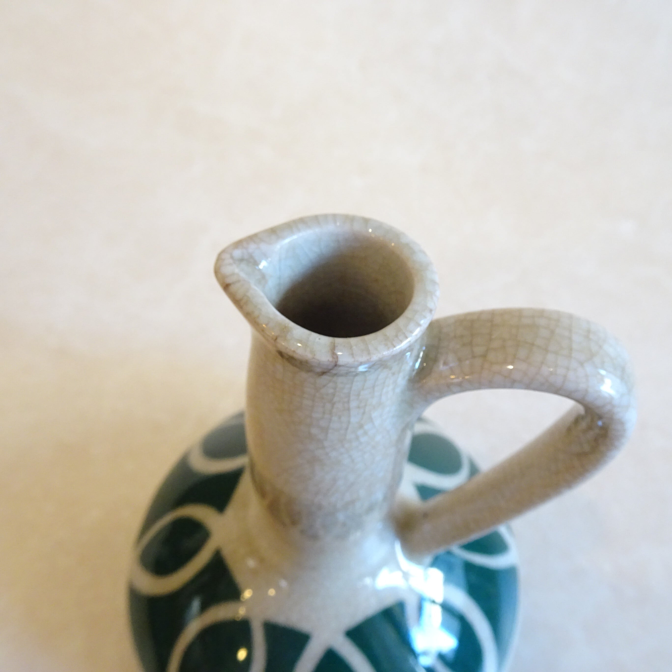 くるくるグリーンの水差し | 純喫茶家具の村田商會