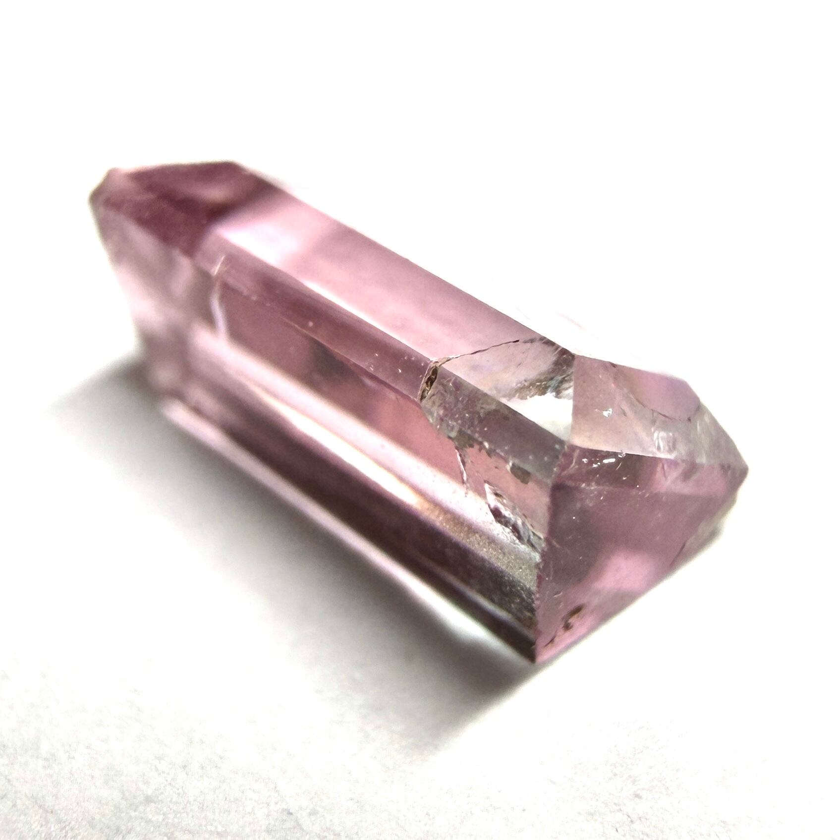 A608 天然バイカラートルマリン 0.890ct | Petal Gem