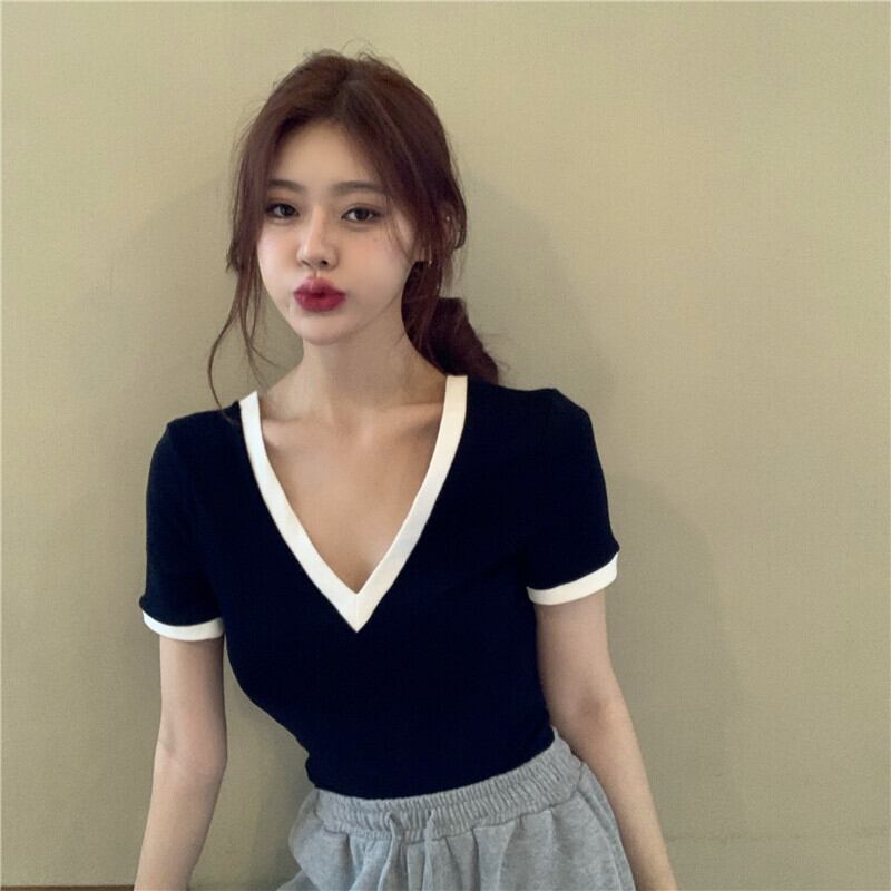 スリムショートブラックTシャツ女性夏イントレンディなVネックスリム半袖Tシャツ2020ニュートップのバージョン ブラックストロベリース25577626391