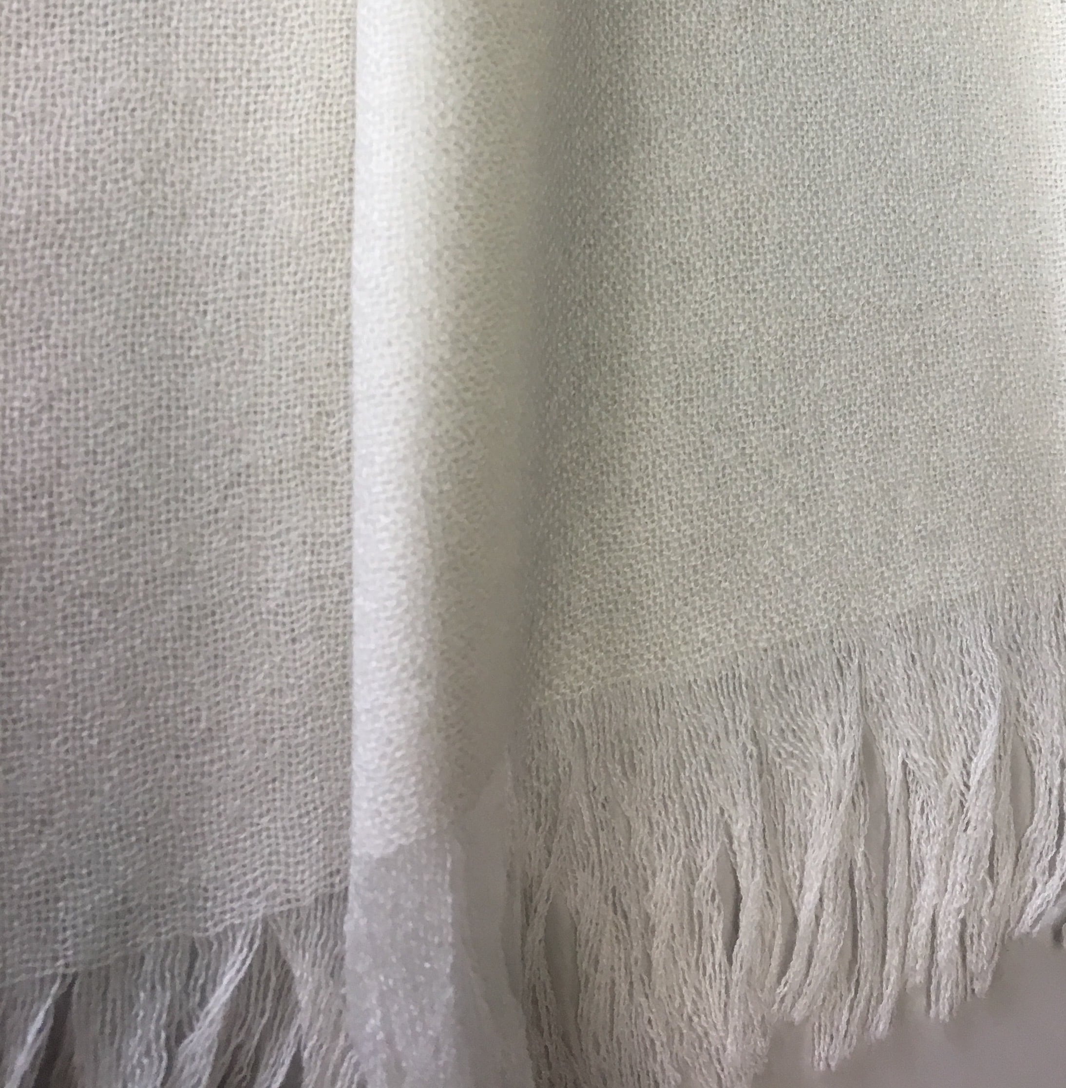 カシミヤ100％ 大判ストール（梳毛） ピュアホワイト | クルーズ