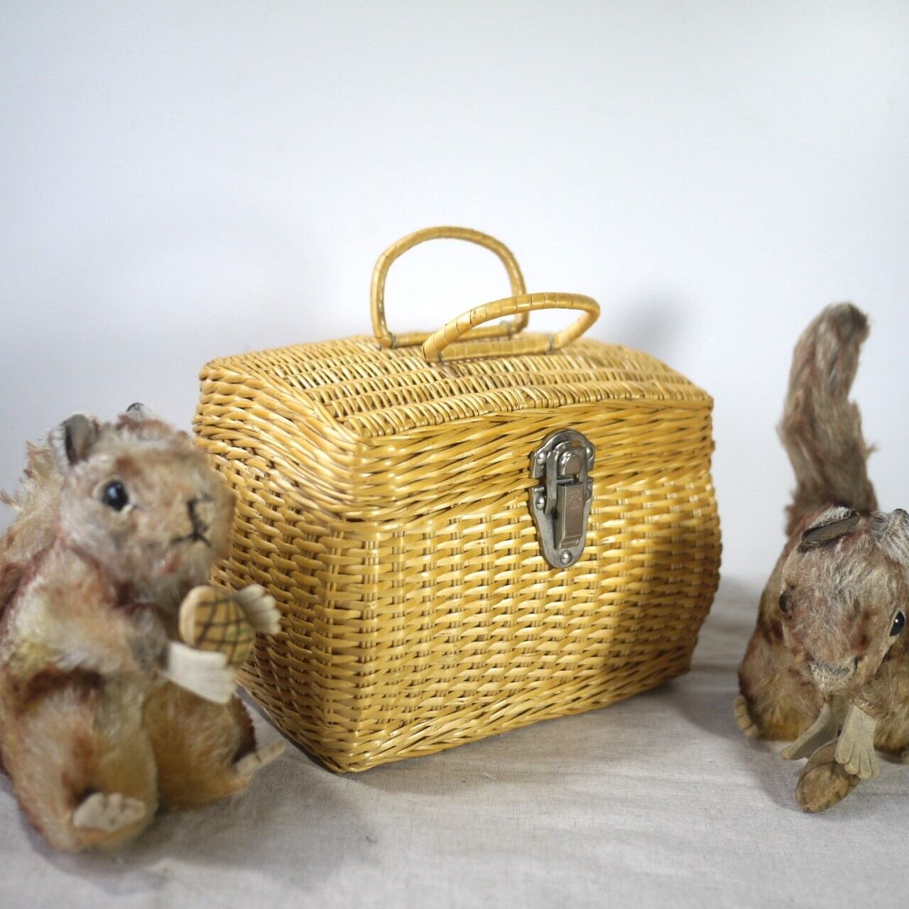 昭和レトロ なるちゃんバスケット