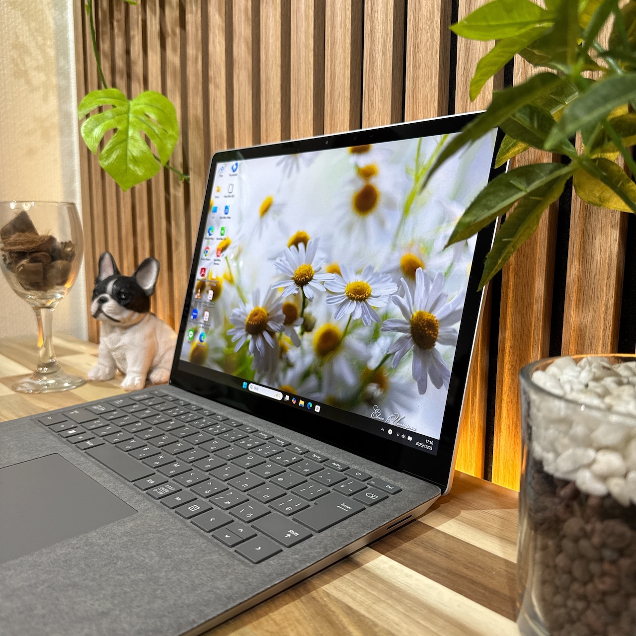 \ 公式ショップ限定価格❣️/ 美品《タッチパネル式》Surface Laptop 4 プラチナ 第11世代 メモリ8GB SSD256GB 最新ノートパソコン 安心サポート&3ヶ月保証付き