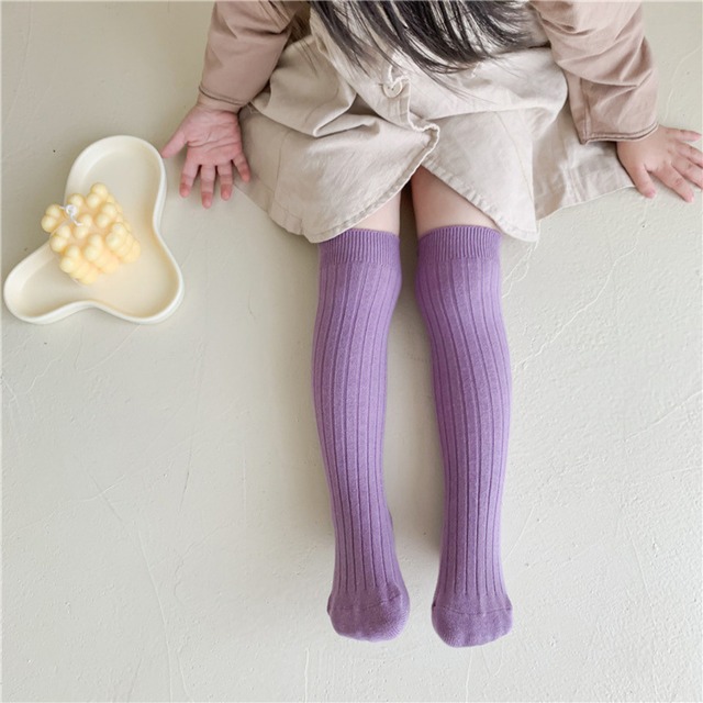 【即納】シンプルな無地単色カラーのハイソックス