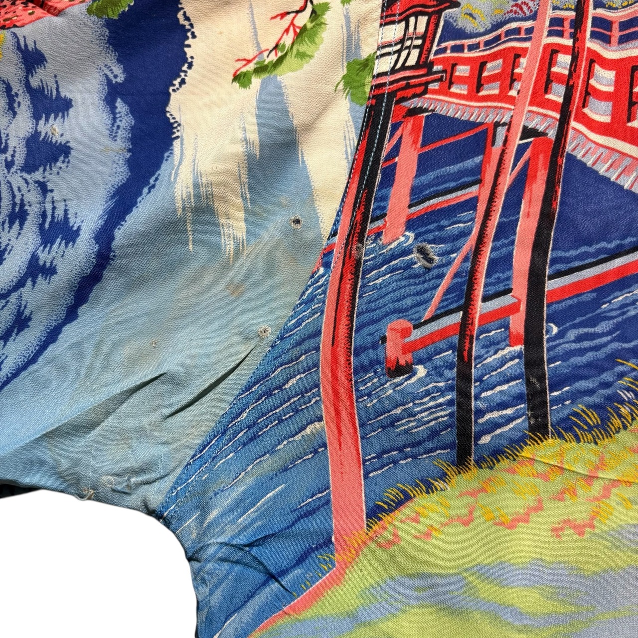 vintage 1950’s “MUSASHIYA” rayon hawaiian shirt “渡月橋”