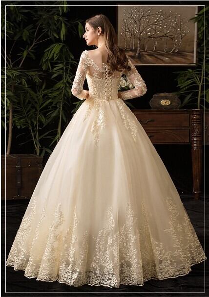 ウェディングドレス　　美品 dl0781 | Toi et Moi