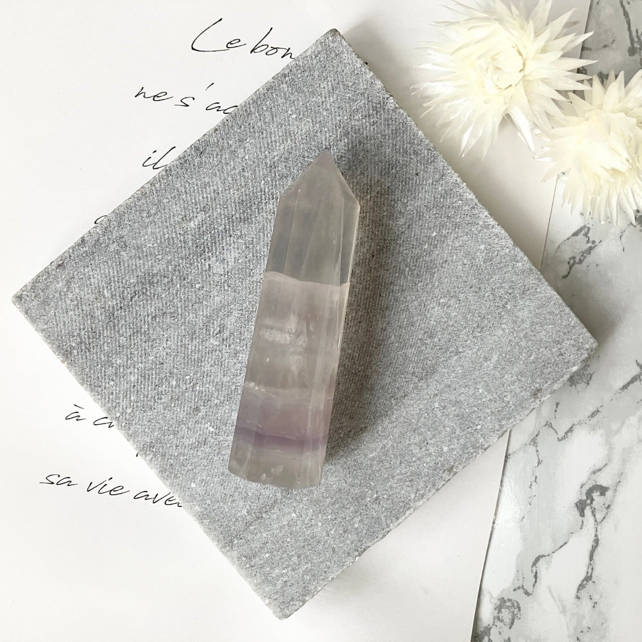 イットリウム フローライト ポイント | 天然石・パワーストーンのお店