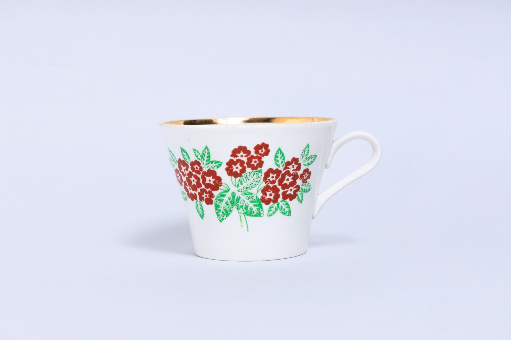 ヴィンテージ 赤い野花柄カップ プロレターリ磁器工場 旧ソ連 0223