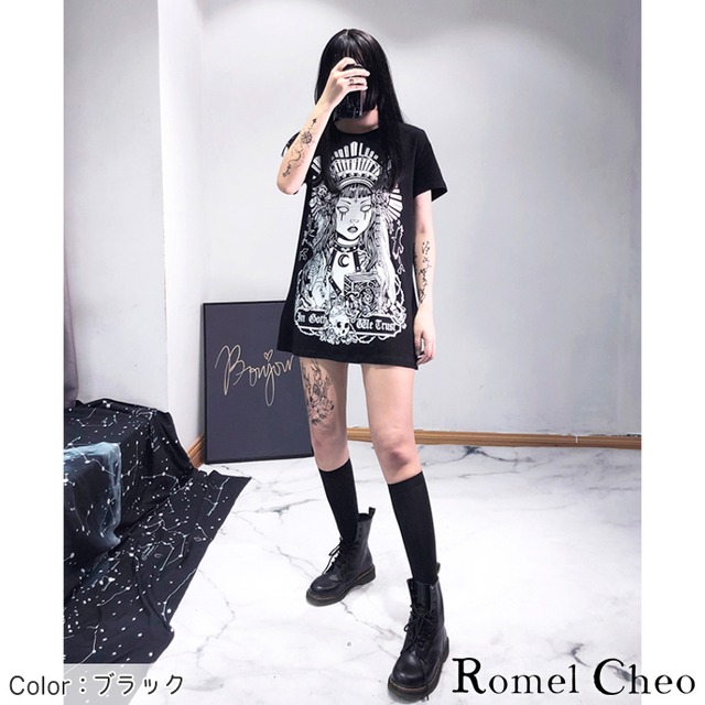 Romelcheo ダーク ウィッチ プリント Tシャツ 魔女 ドクロ スカル 黒魔術 紫 レデイース ゴシック ロック パンク V系 暗黒系 病みかわいい ストリート系 原宿系 青文字系 カジュアル ファッション ロメルチェオ Romelcheo