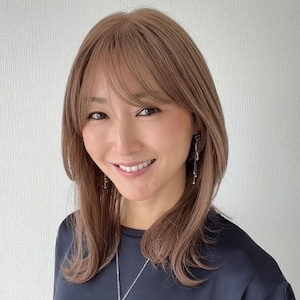 毛量減 羽ウィッグ 商品名:ゆき  前髪あり/なし